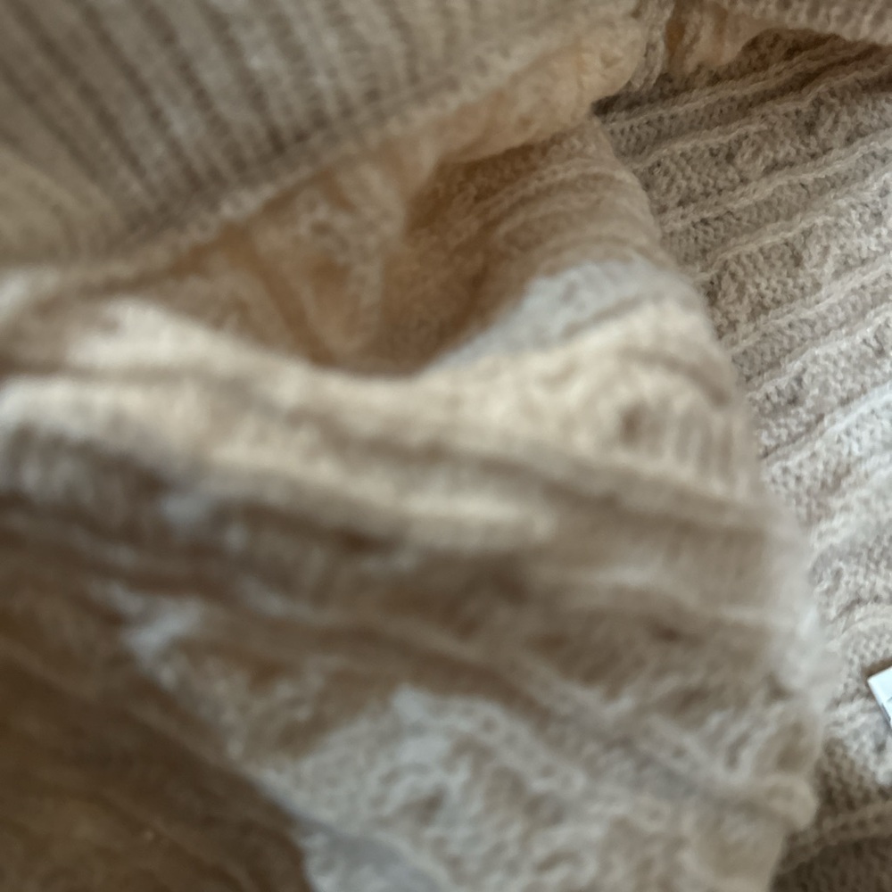 Women’s Cable Knit Ruffle Hem Skirt - Cream - Picture 2 of 3